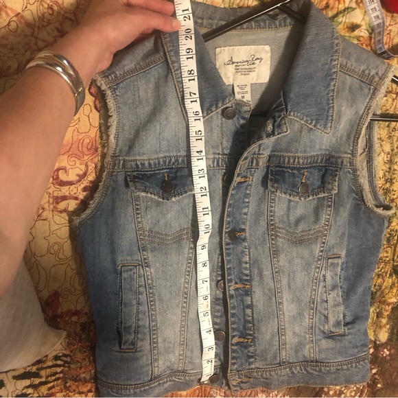American Rag Cie Junior’s Frayed Denim Vest M - Picture 8 of 10